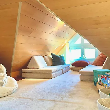 Prázdninový dům Familienferienhaus Ruegenbrise - Gemeinsames Urlauben Mit Steg Und Boot Auf Ruegen - Alles Inklusive Und 5 Baeder